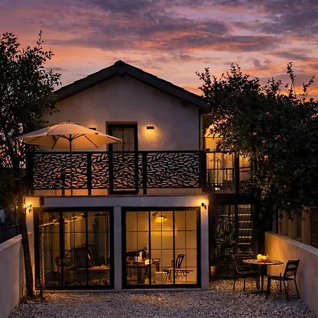 Baykus Deluxe Kuşadası