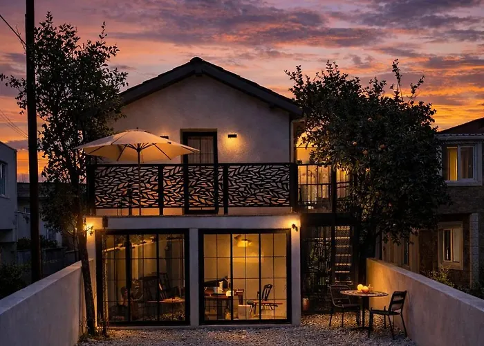 Baykus Deluxe Kuşadası